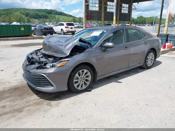 4T1C11BK5RU127634 2024 TOYOTA CAMRY - Image 2