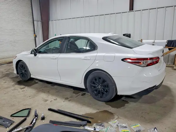 4T1C11BK6LU011172 2020 TOYOTA CAMRY - Image 2