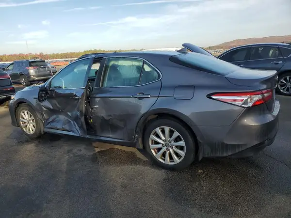 4T1C11BK6LU017814 2020 TOYOTA CAMRY - Image 2