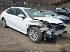 4T1C11BK6NU055059 2022 TOYOTA CAMRY