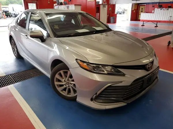 4T1C11BK6NU057930 2022 TOYOTA CAMRY - Image 8