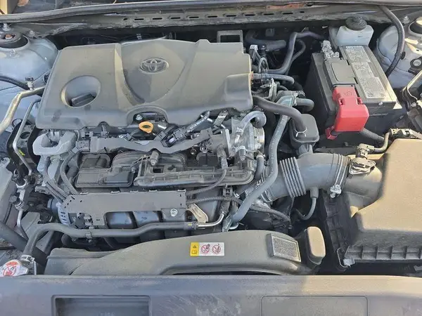 4T1C11BK6NU066336 2022 TOYOTA CAMRY - Image 2