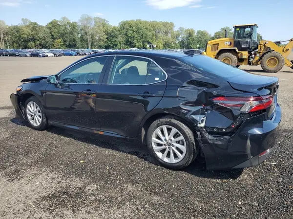 4T1C11BK6RU129537 2024 TOYOTA CAMRY - Image 2