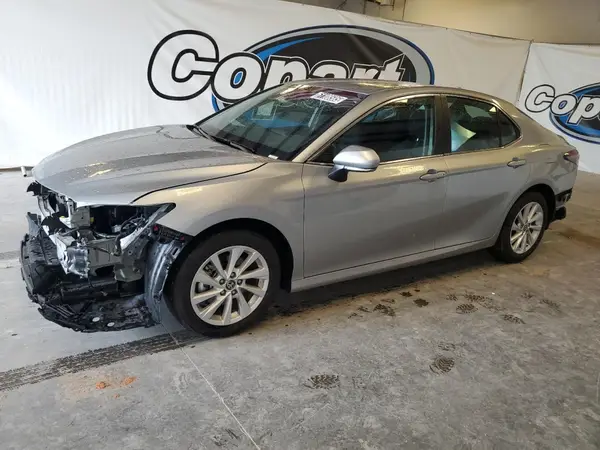 4T1C11BK6RU129621 2024 TOYOTA CAMRY - Image 1