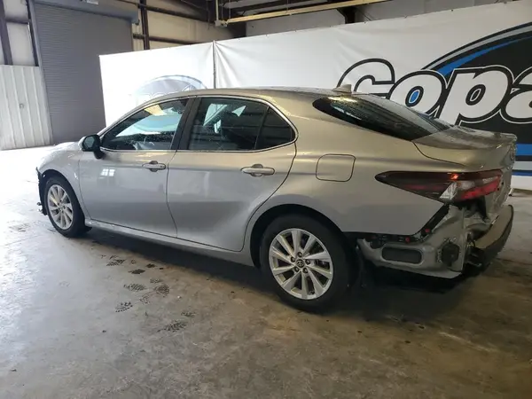 4T1C11BK6RU129621 2024 TOYOTA CAMRY - Image 2