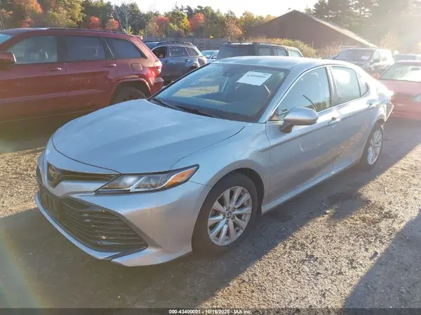 4T1C11BK7LU004084 2020 TOYOTA CAMRY - Image 2