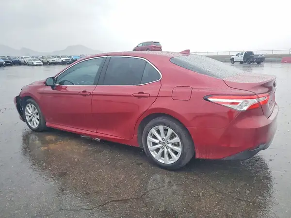 4T1C11BK7LU004487 2020 TOYOTA CAMRY - Image 2