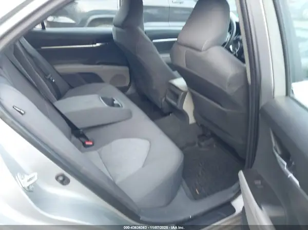 4T1C11BK7MU024014 2021 TOYOTA CAMRY - Image 8