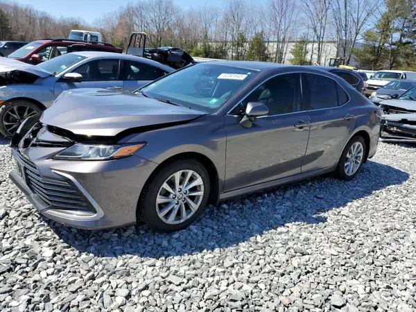 4T1C11BK7MU037734 2021 TOYOTA CAMRY - Image 1