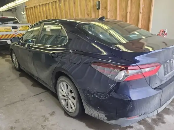 4T1C11BK7NU065678 2022 TOYOTA CAMRY - Image 8