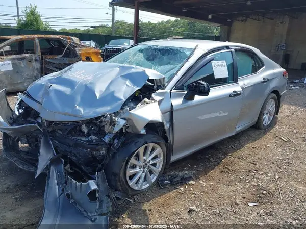 4T1C11BK7PU101789 2023 TOYOTA CAMRY - Image 2