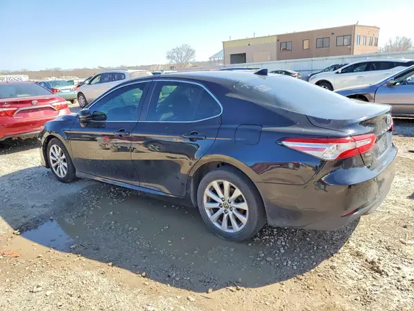4T1C11BK8LU015059 2020 TOYOTA CAMRY - Image 2