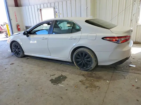 4T1C11BK8LU016714 2020 TOYOTA CAMRY - Image 2