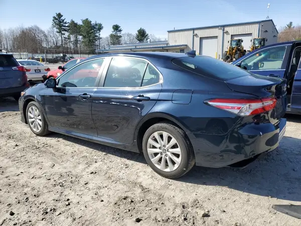 4T1C11BK8LU018950 2020 TOYOTA CAMRY - Image 2