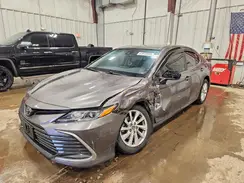 4T1C11BK8NU070680 2022 TOYOTA CAMRY