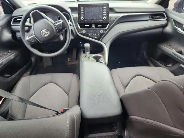 4T1C11BK8NU070680 2022 TOYOTA CAMRY - Image 8
