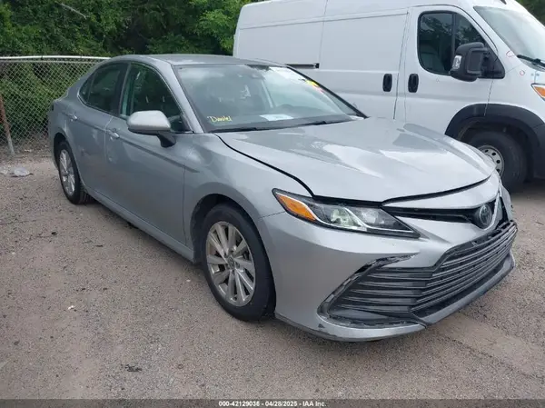 4T1C11BK8PU103194 2023 TOYOTA CAMRY - Image 1