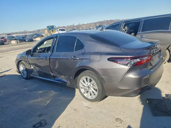 4T1C11BK8RU108916 2024 TOYOTA CAMRY - Image 2