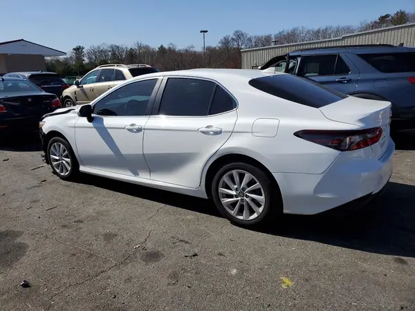 4T1C11BK8RU124288 2024 TOYOTA CAMRY - Image 2
