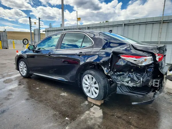 4T1C11BK9LU009481 2020 TOYOTA CAMRY - Image 2