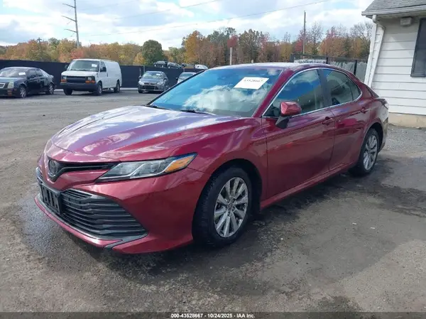 4T1C11BK9LU013577 2020 TOYOTA CAMRY - Image 2