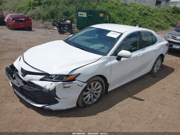 4T1C11BK9LU016740 2020 TOYOTA CAMRY - Image 2
