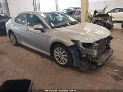 4T1C11BK9NU051586 2022 TOYOTA CAMRY