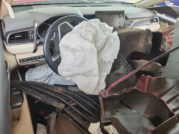 4T1C11BK9NU055556 2022 TOYOTA CAMRY - Image 8