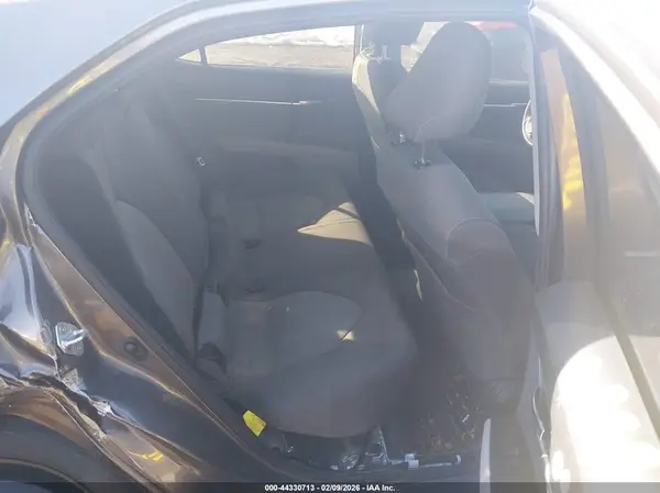 4T1C11BK9NU057694 2022 TOYOTA CAMRY - Image 8