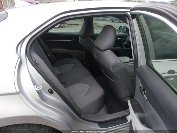 4T1C11BK9NU064497 2022 TOYOTA CAMRY - Image 8