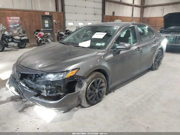 4T1C11BK9PU102698 2023 TOYOTA CAMRY - Image 2