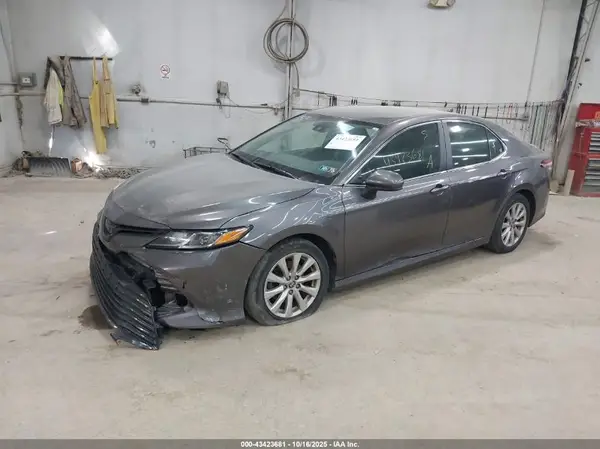 4T1C11BKXLU009778 2020 TOYOTA CAMRY - Image 2