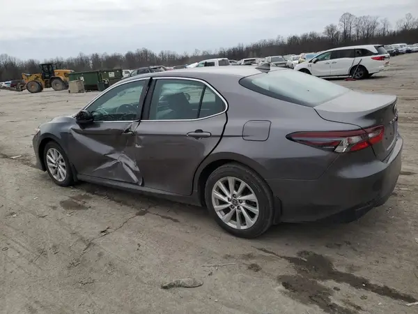 4T1C11BKXMU031247 2021 TOYOTA CAMRY - Image 2