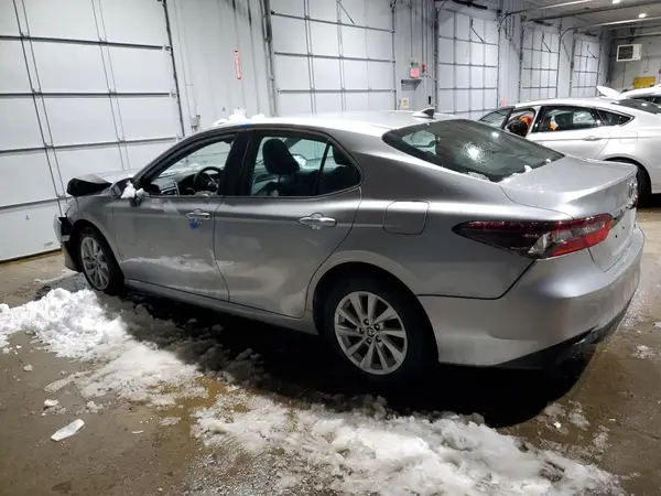 4T1C11BKXMU041521 2021 TOYOTA CAMRY - Image 2