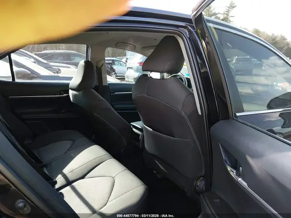 4T1C11BKXNU056165 2022 TOYOTA CAMRY - Image 8