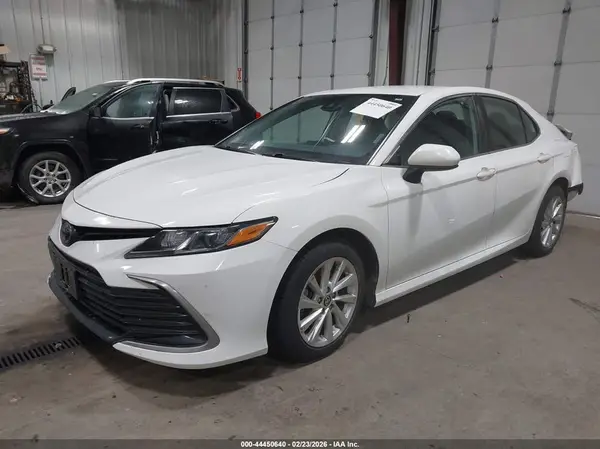 4T1C11BKXPU103990 2023 TOYOTA CAMRY - Image 2