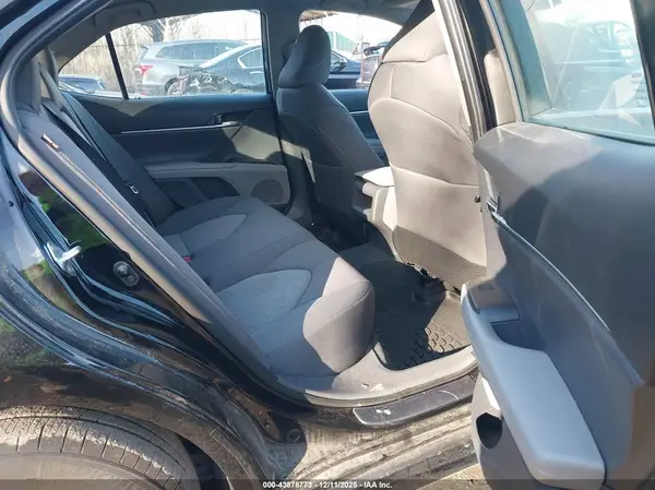 4T1C11BKXRU127242 2024 TOYOTA CAMRY - Image 8