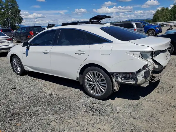 4T1C21FB0LU015600 2020 TOYOTA AVALON - Image 2