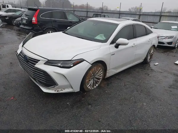 4T1C21FB9LU016373 2020 TOYOTA AVALON - Image 2