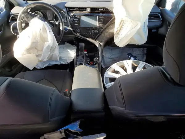 4T1C31AK0LU009767 2020 TOYOTA CAMRY - Image 8