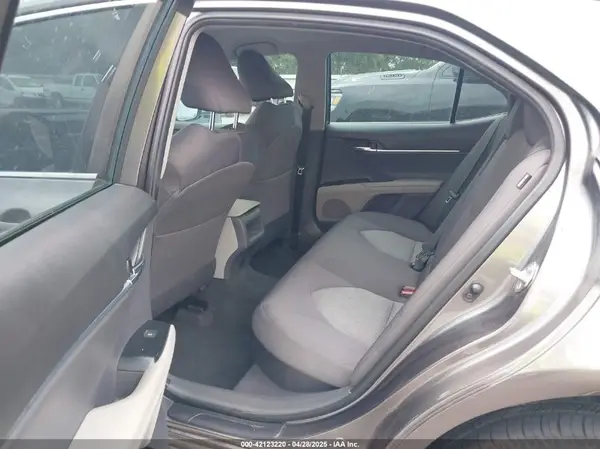 4T1C31AK0LU523389 2020 TOYOTA CAMRY - Image 8