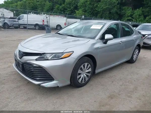 4T1C31AK0LU538460 2020 TOYOTA CAMRY - Image 2