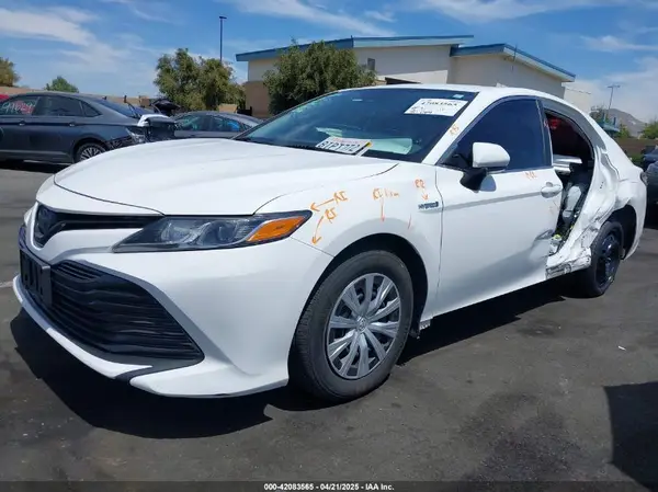 4T1C31AK0LU539947 2020 TOYOTA CAMRY - Image 2