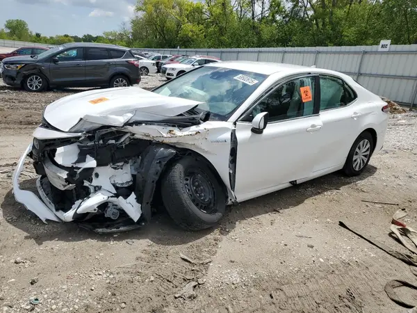 4T1C31AK0LU540662 2020 TOYOTA CAMRY - Image 1
