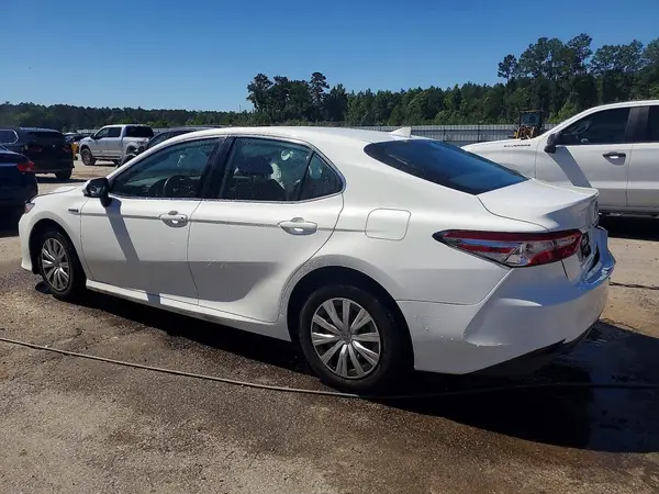 4T1C31AK0LU542203 2020 TOYOTA CAMRY - Image 2