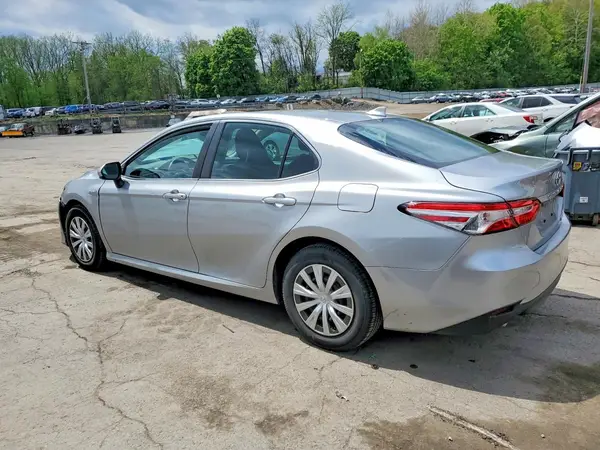 4T1C31AK0LU544405 2020 TOYOTA CAMRY - Image 2