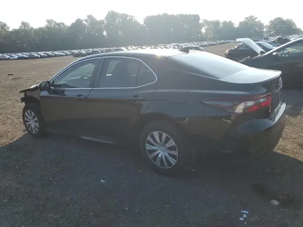 4T1C31AK0MU552960 2021 TOYOTA CAMRY - Image 2