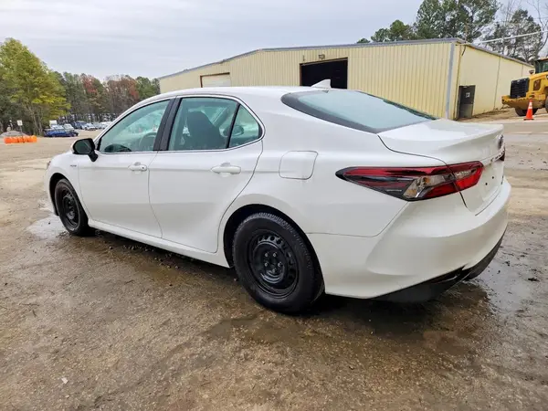 4T1C31AK0MU558614 2021 TOYOTA CAMRY - Image 2
