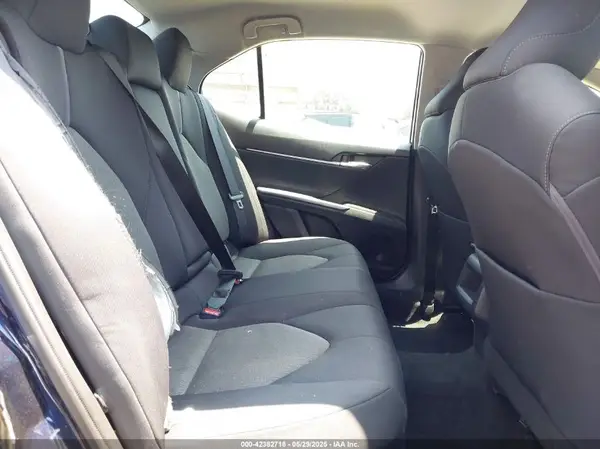 4T1C31AK0NU576130 2022 TOYOTA CAMRY - Image 8