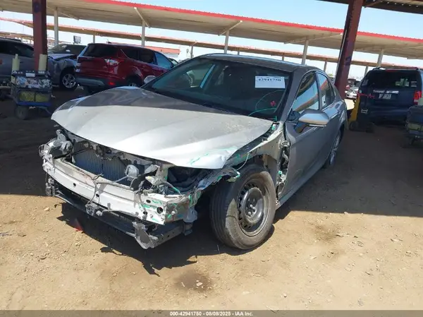 4T1C31AK0NU580016 2022 TOYOTA CAMRY - Image 2